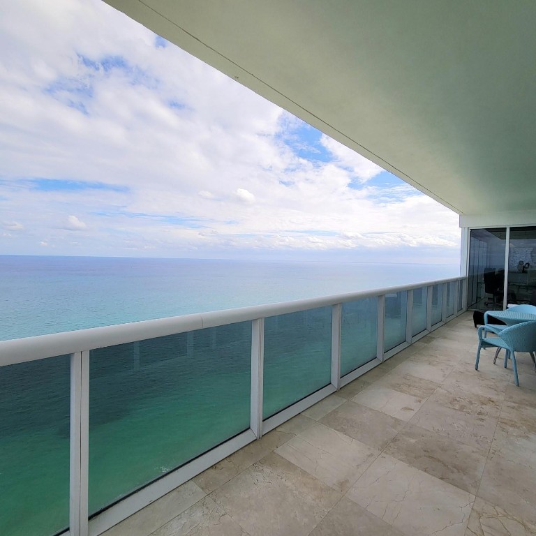1830 S Ocean #PH5101 Hallandale Beach, FL 33009