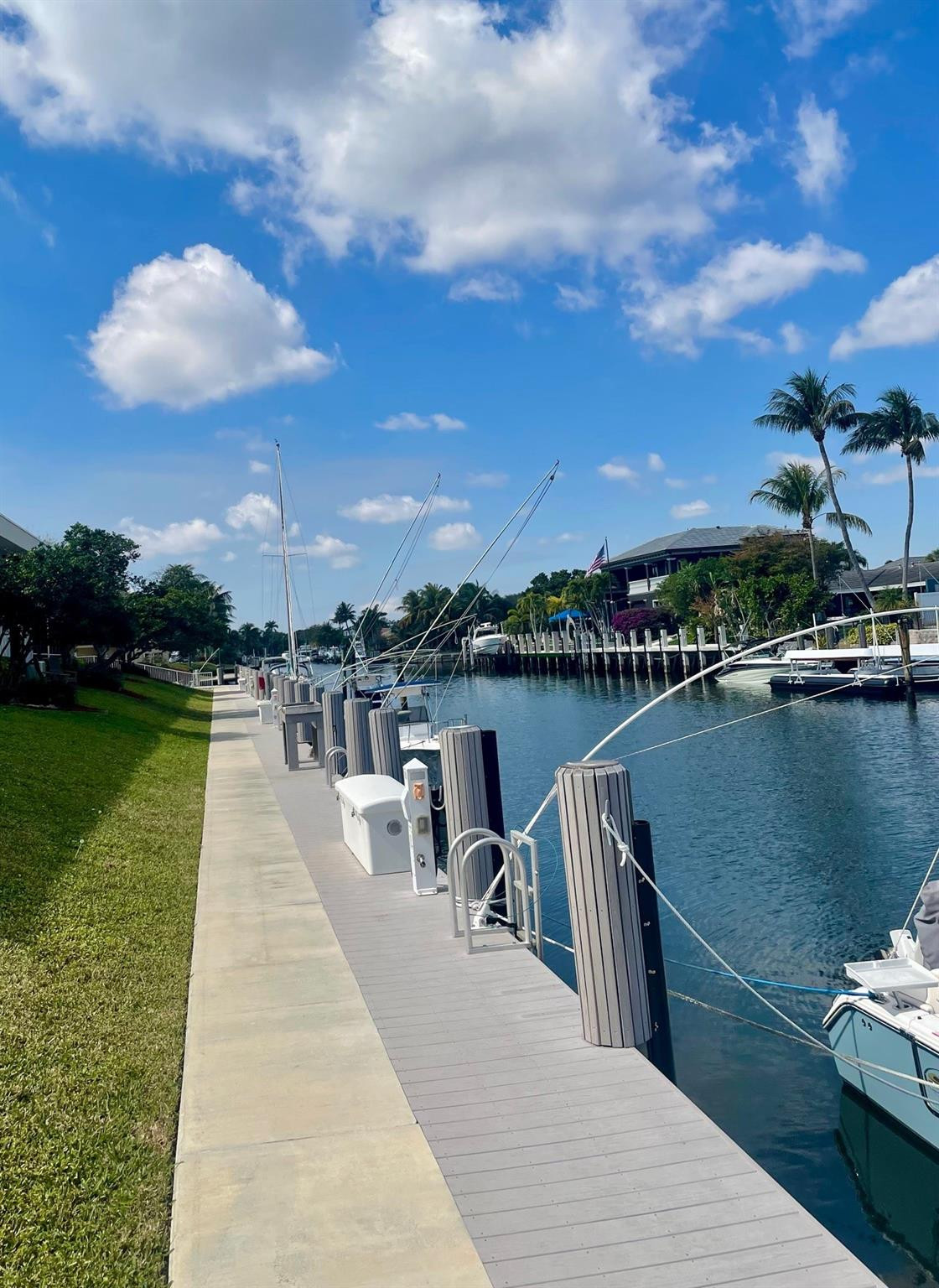 3180 NE 48th #215 Lighthouse Point, FL 33064