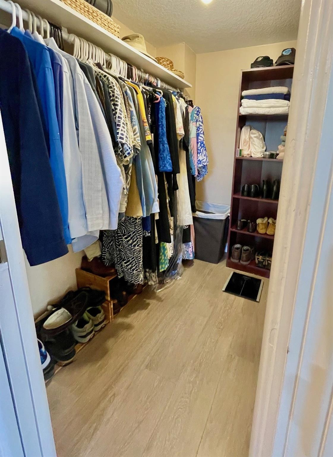 3180 NE 48th #215 Lighthouse Point, FL 33064