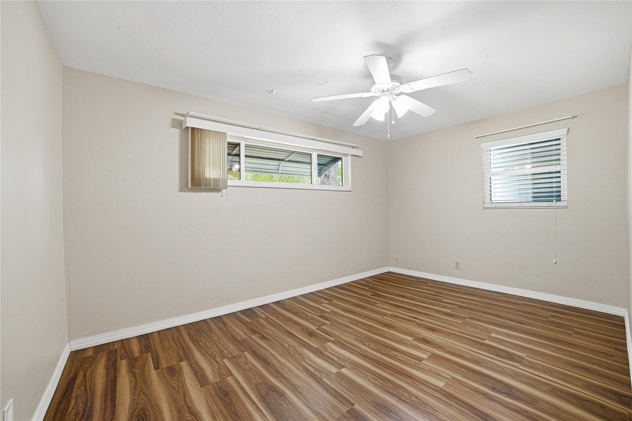 2241 SW 38th Fort Lauderdale, FL 33312