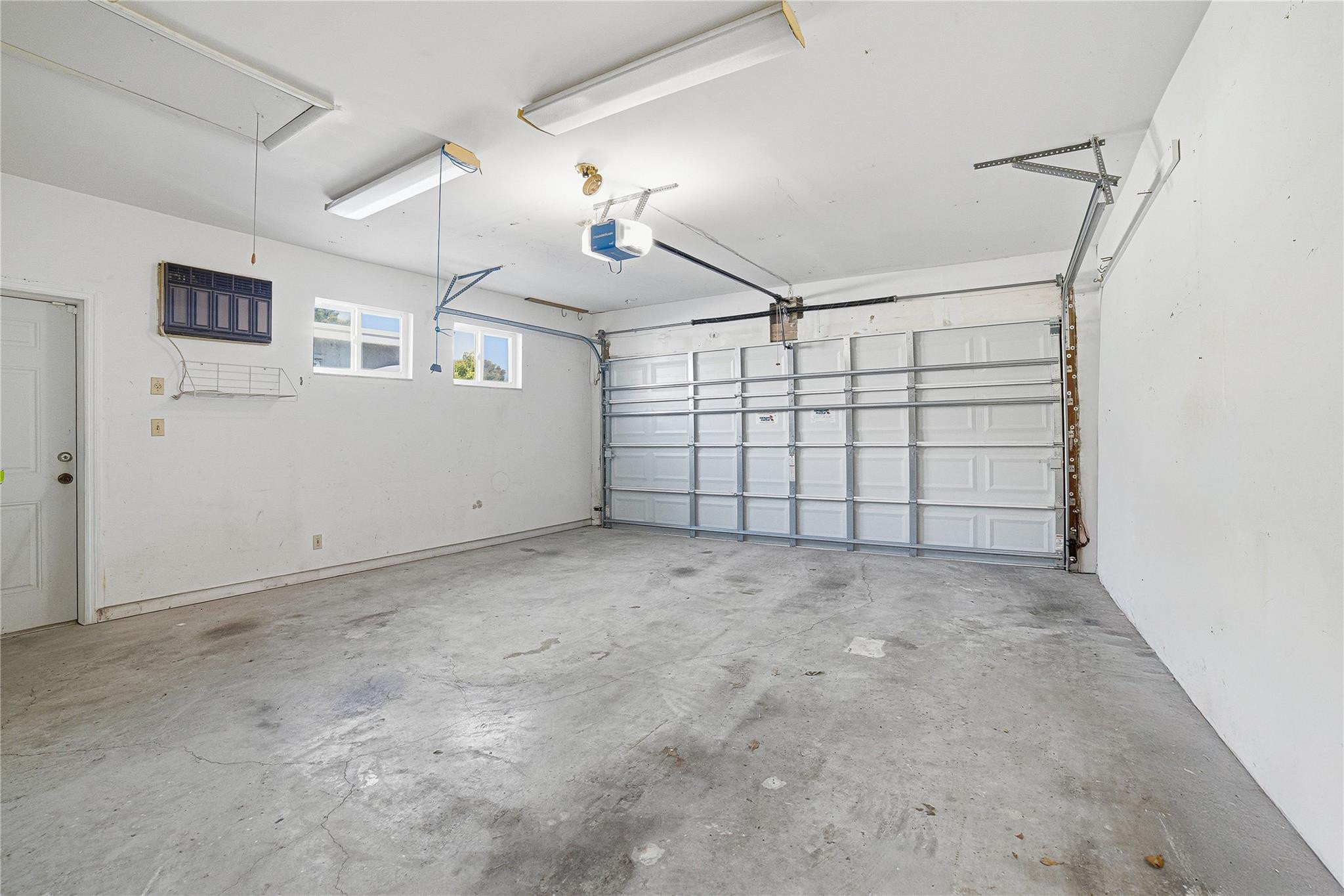 2241 SW 38th Fort Lauderdale, FL 33312