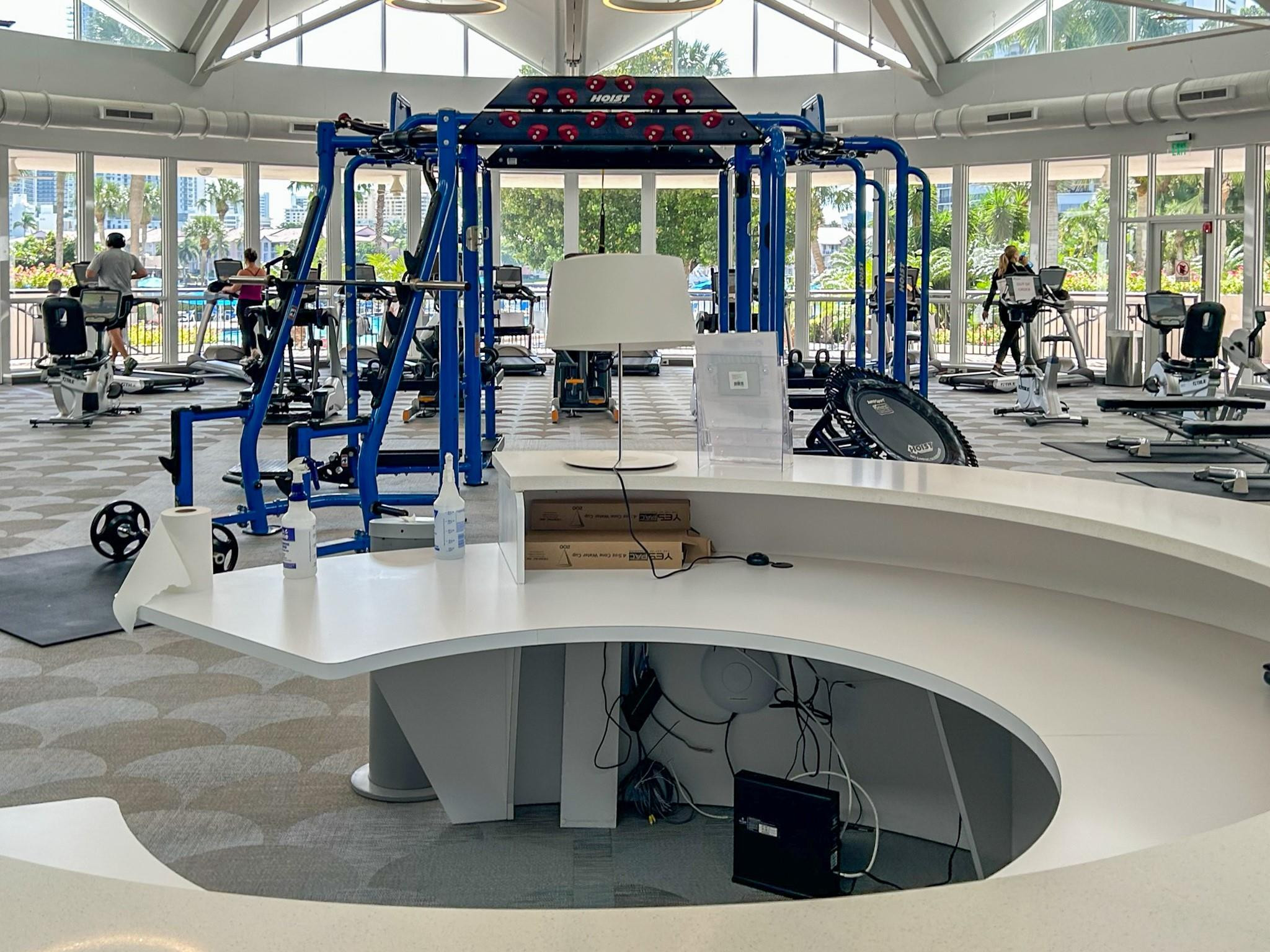 2500 Parkview #615 Hallandale Beach, FL 33009