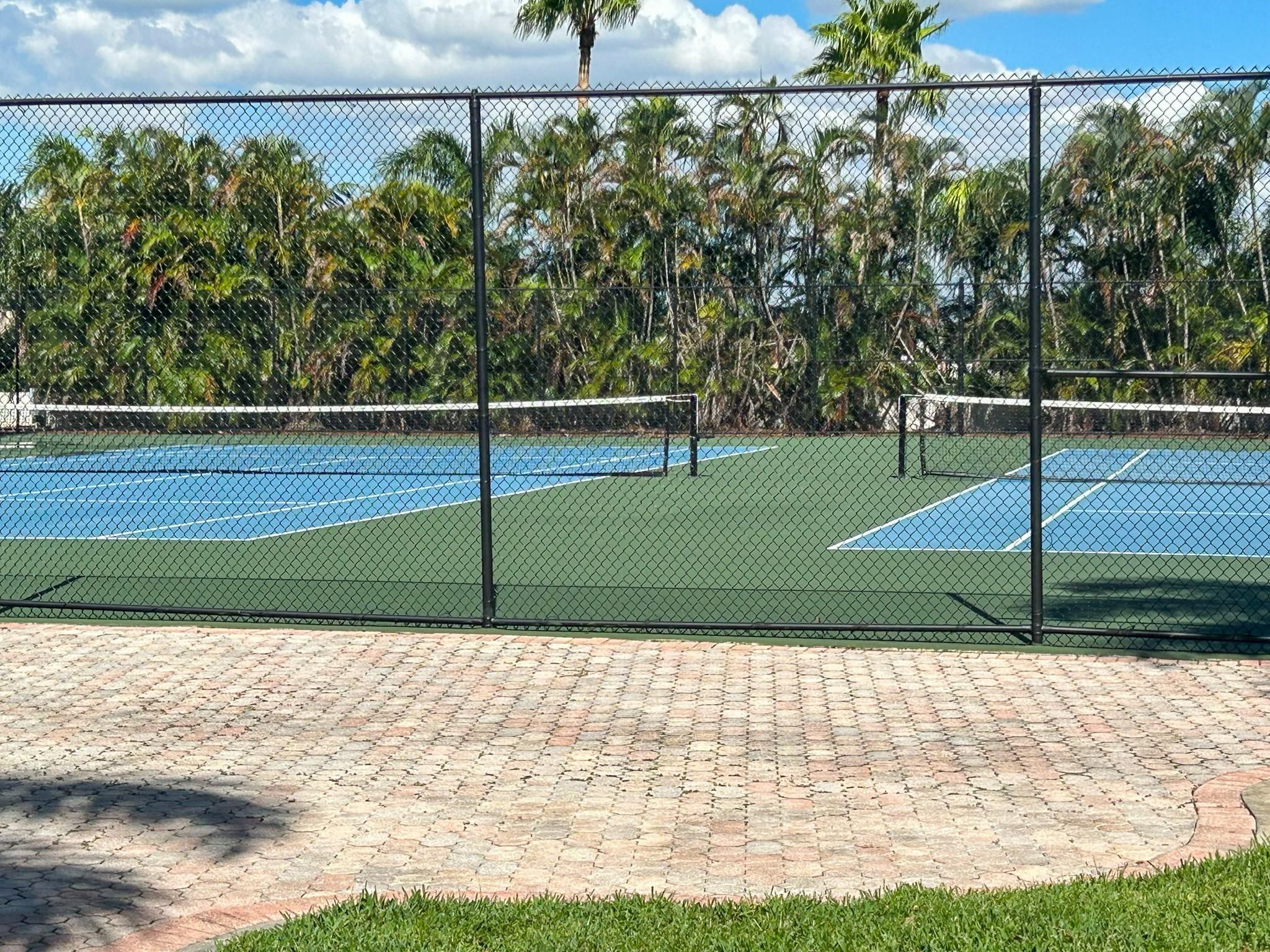 2500 Parkview #615 Hallandale Beach, FL 33009