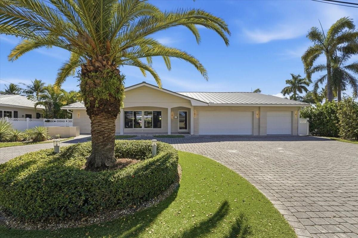 2830 NE 55th Fort Lauderdale, FL 33308