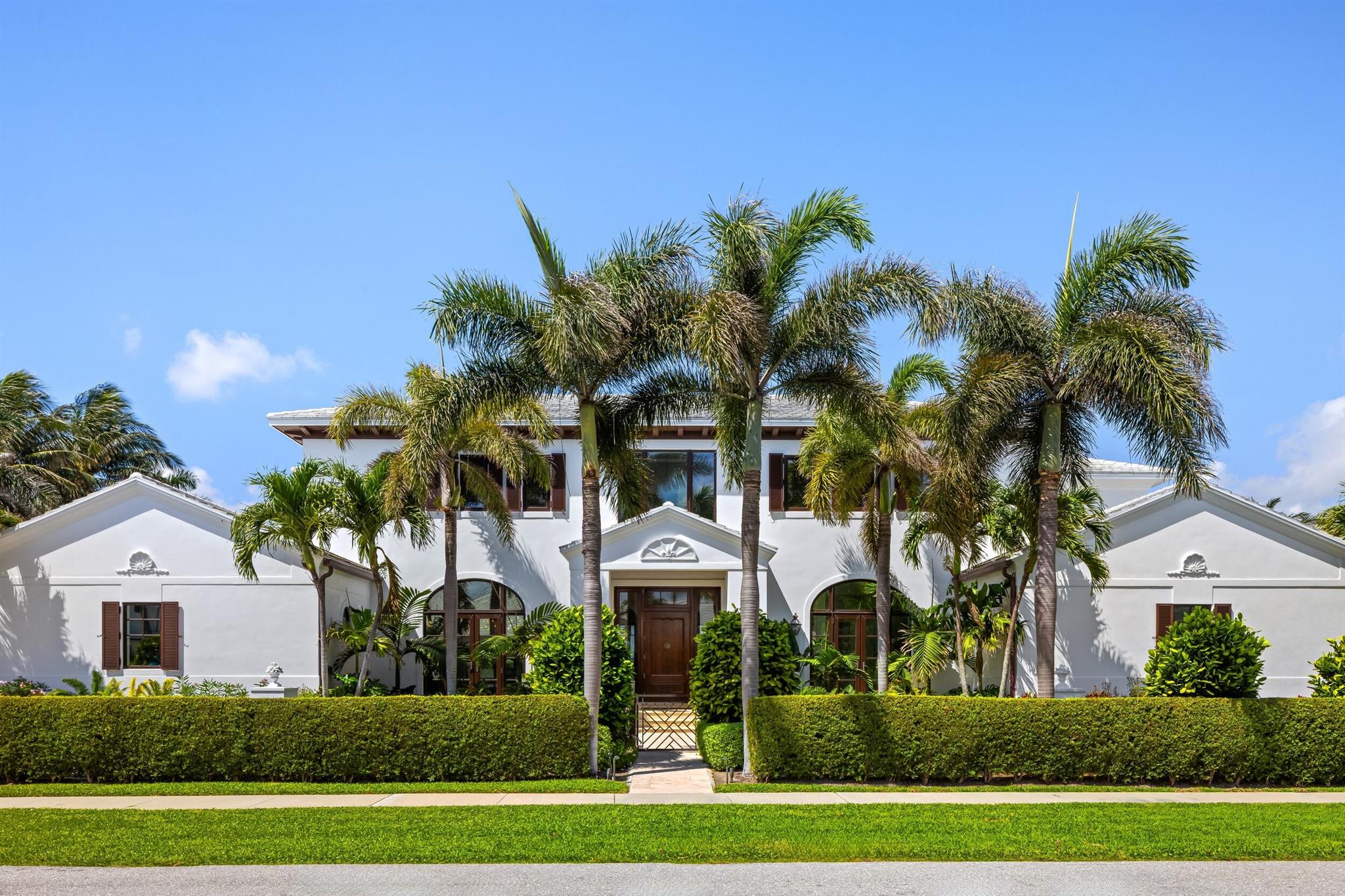 1675 Lands End Rd Manalapan, FL 33462