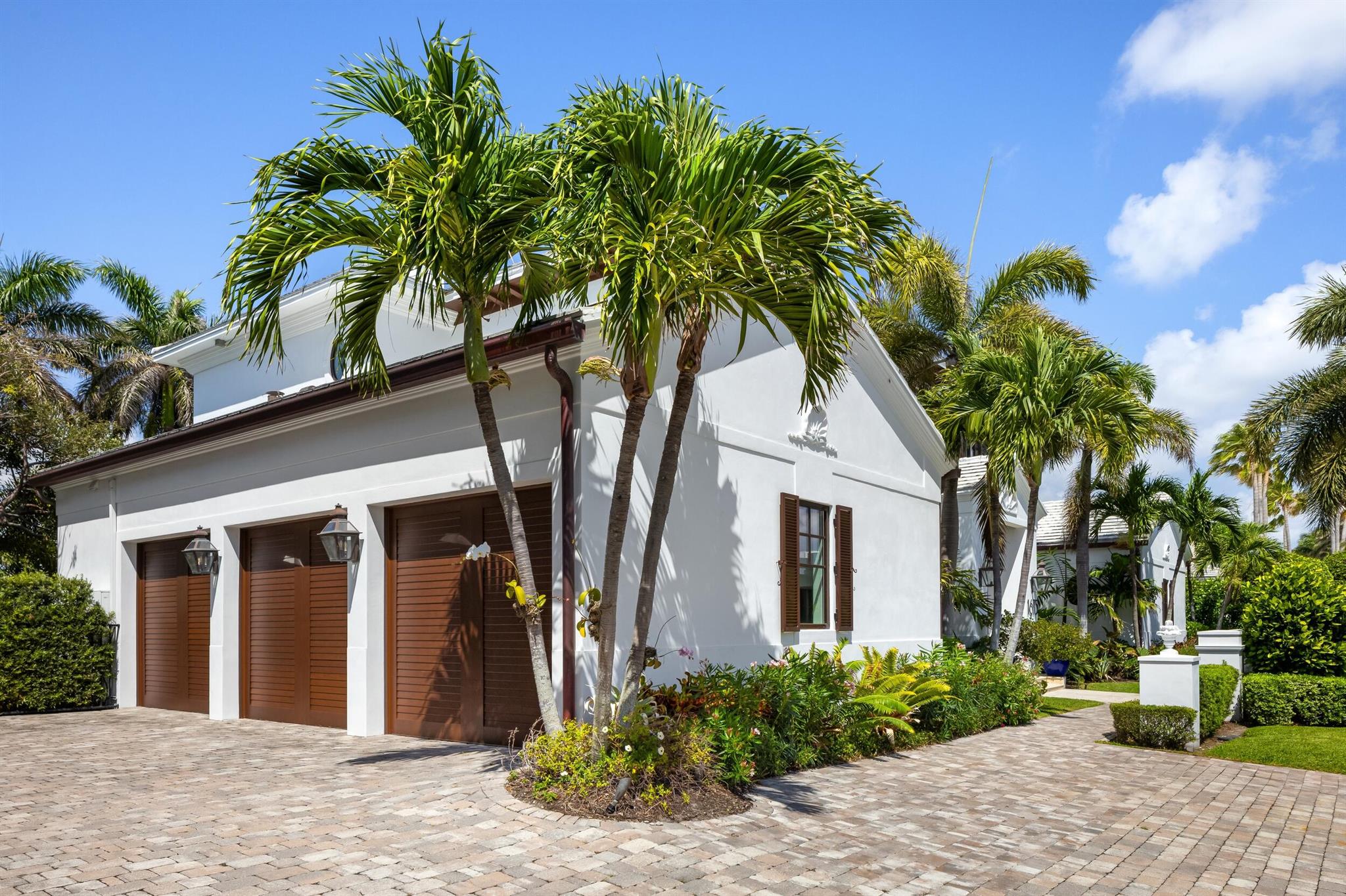 1675 Lands End Rd Manalapan, FL 33462