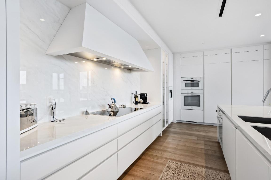 200 SE Mizner #717 Boca Raton, FL 33432