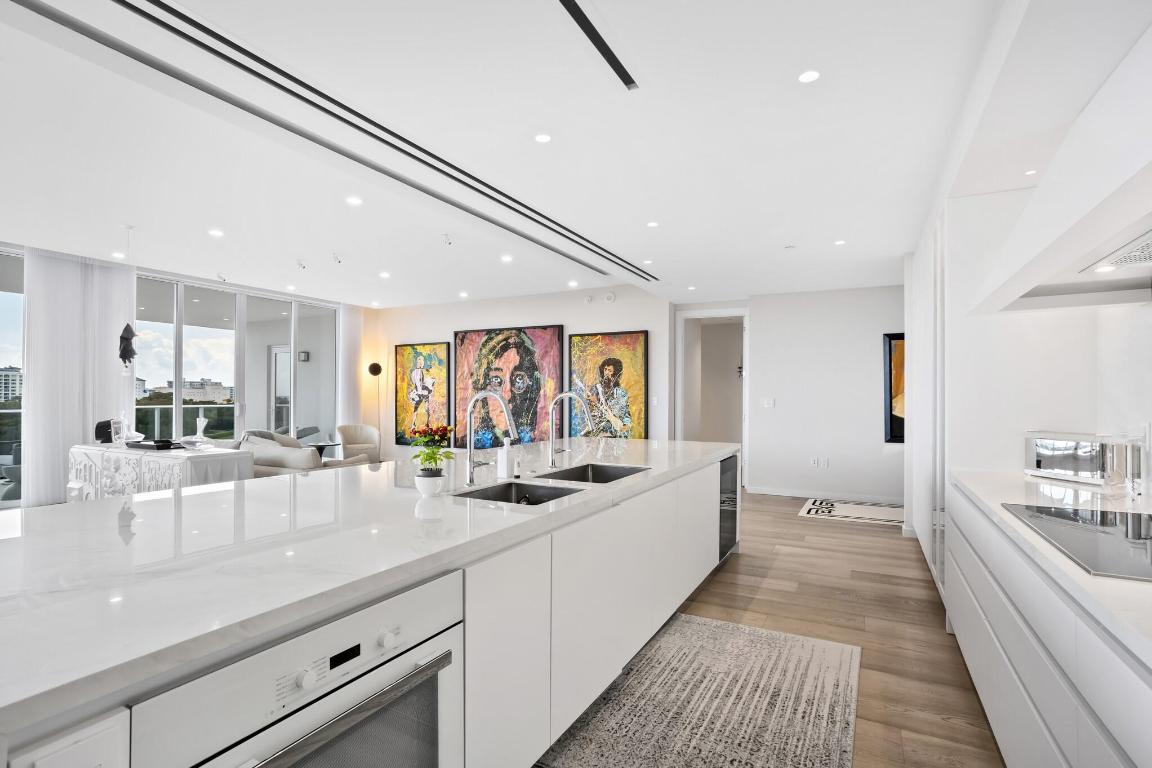 200 SE Mizner #717 Boca Raton, FL 33432