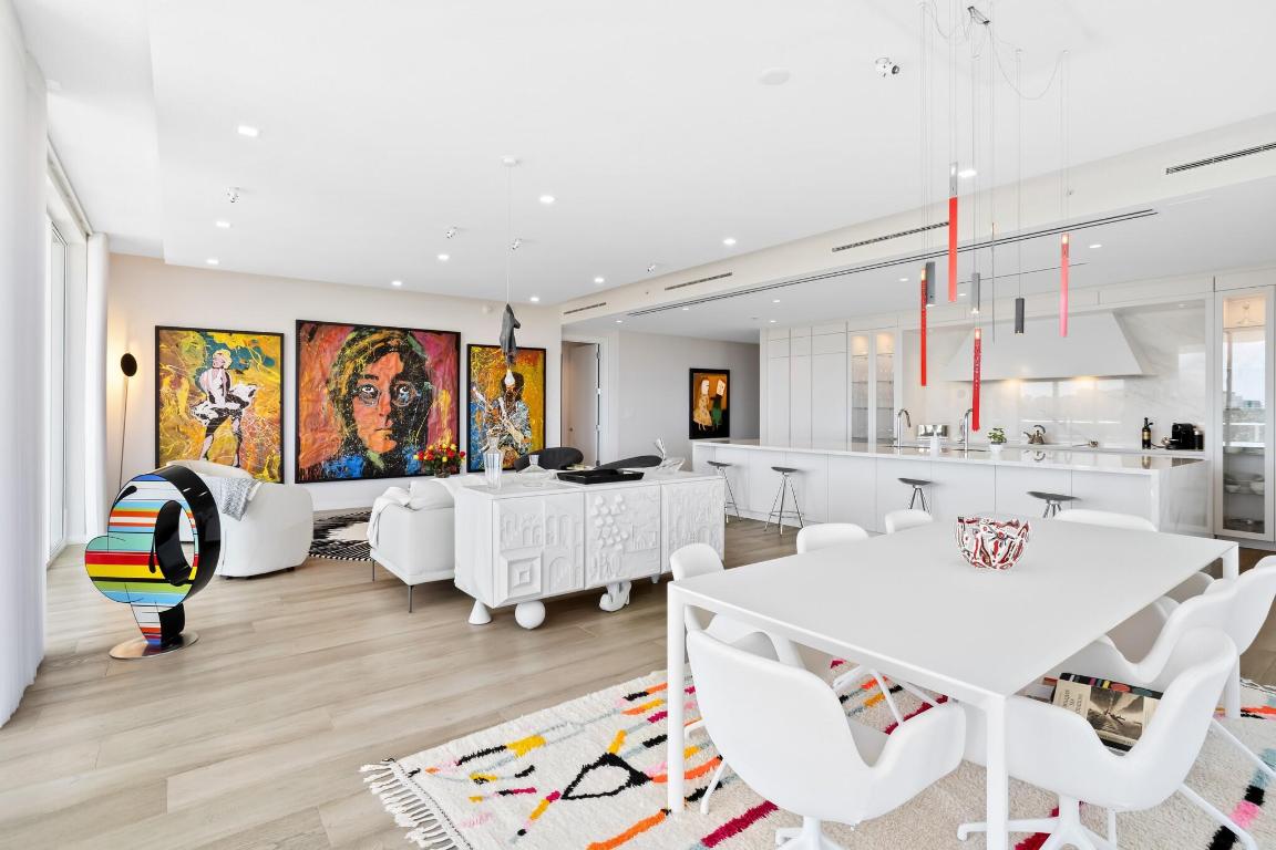 200 SE Mizner #717 Boca Raton, FL 33432