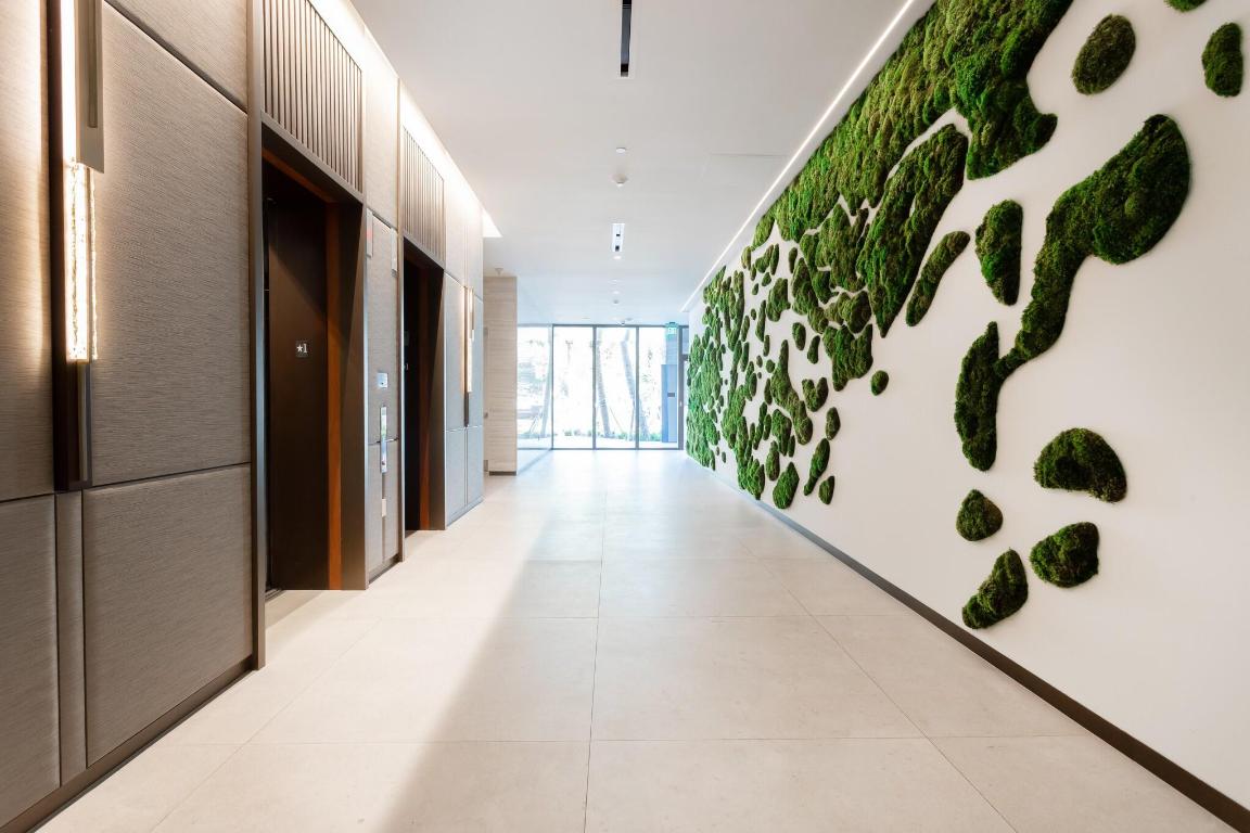 200 SE Mizner #717 Boca Raton, FL 33432