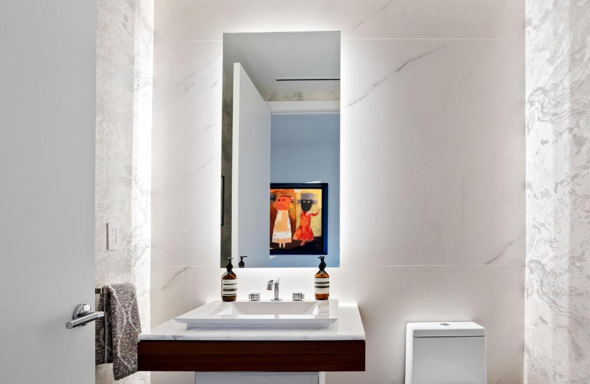 200 SE Mizner #717 Boca Raton, FL 33432