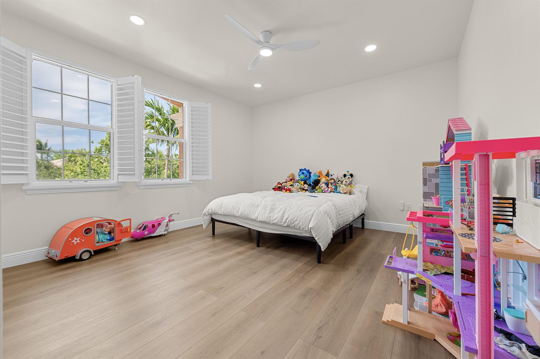 8680 Daystar Rdg Pt Boynton Beach, FL 33473