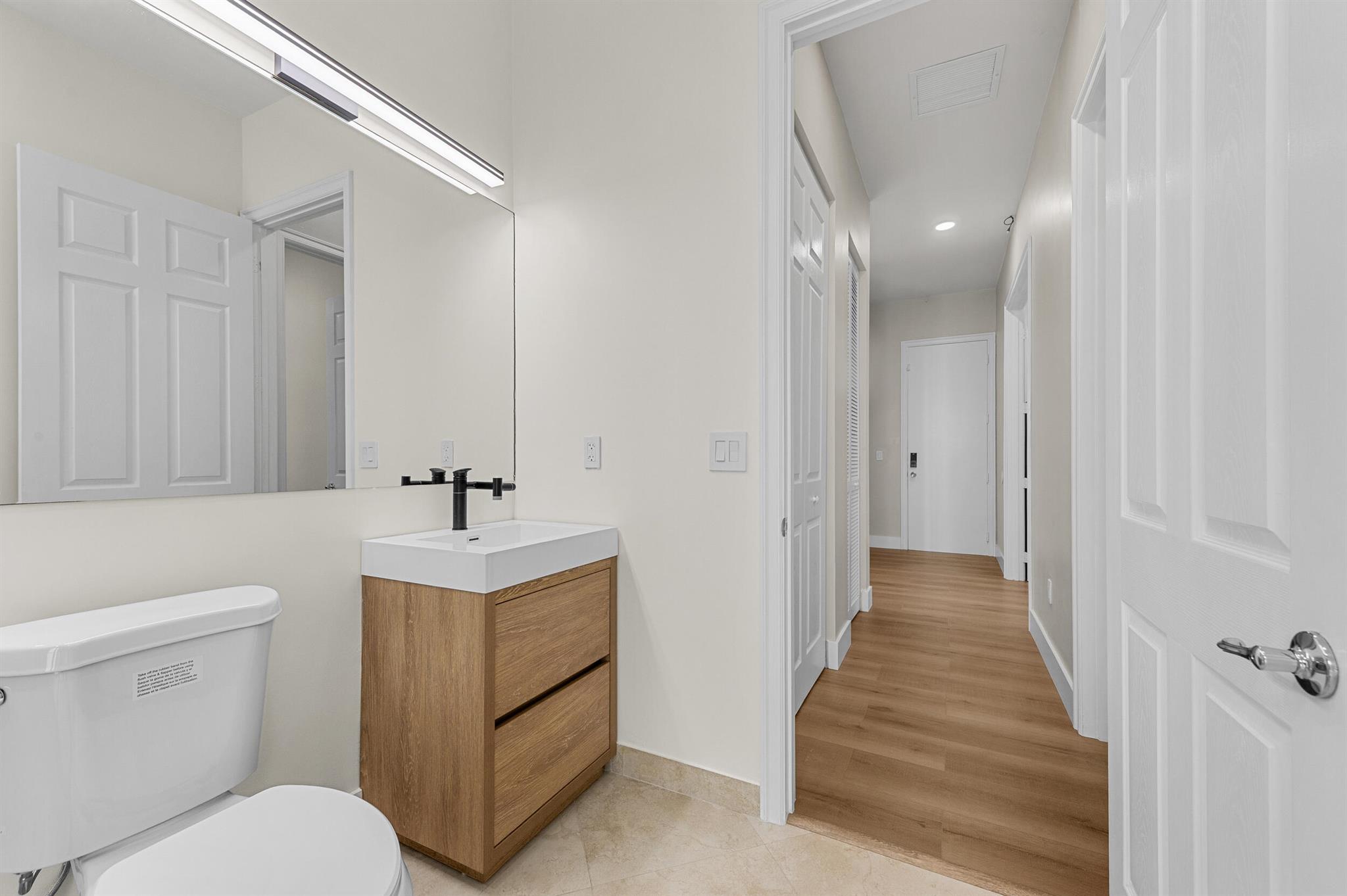 8680 Daystar Rdg Pt Boynton Beach, FL 33473