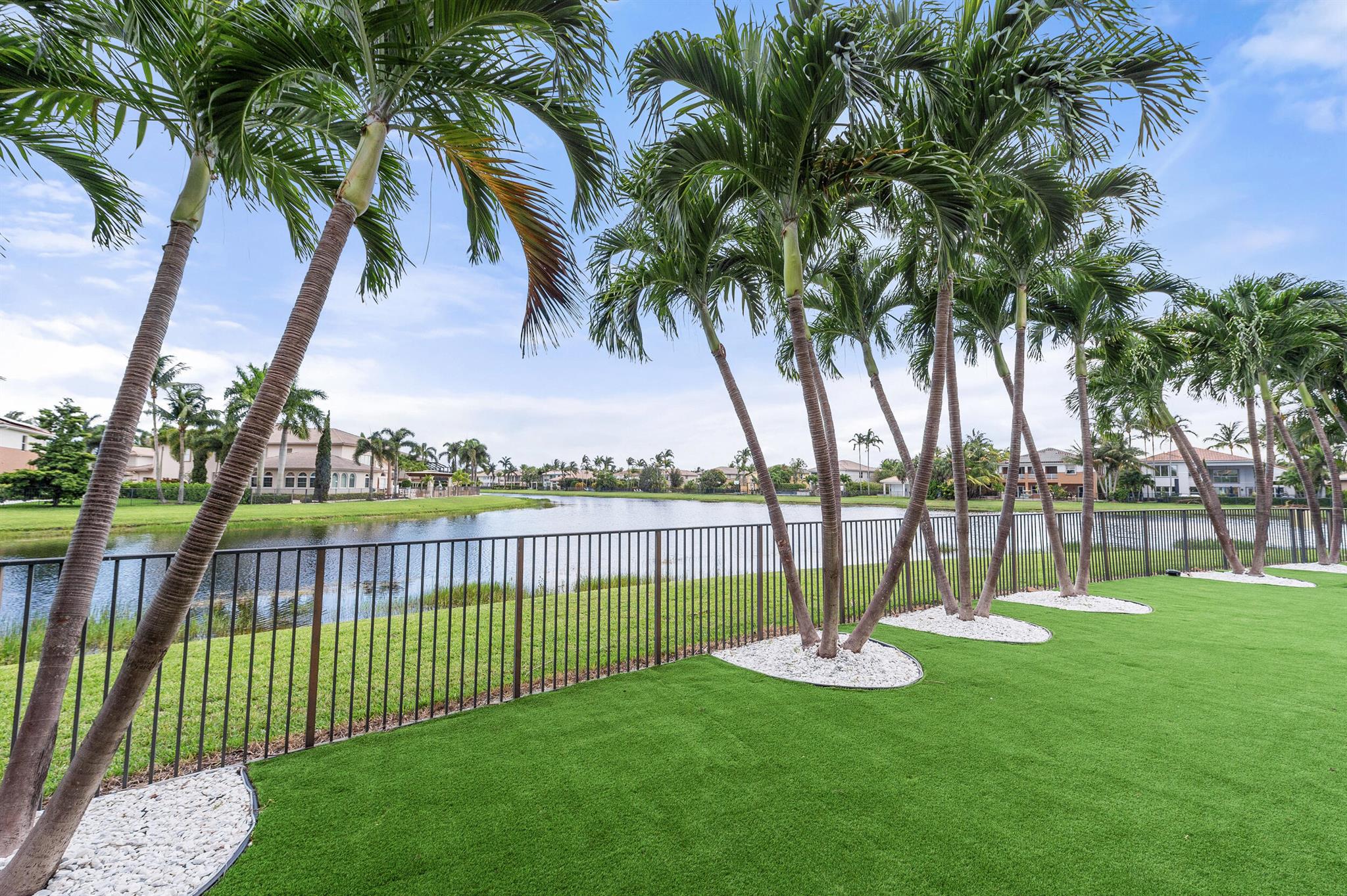 8680 Daystar Rdg Pt Boynton Beach, FL 33473