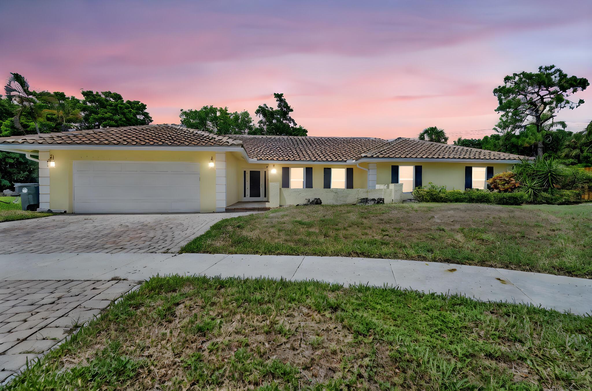 6935 Corto Cir