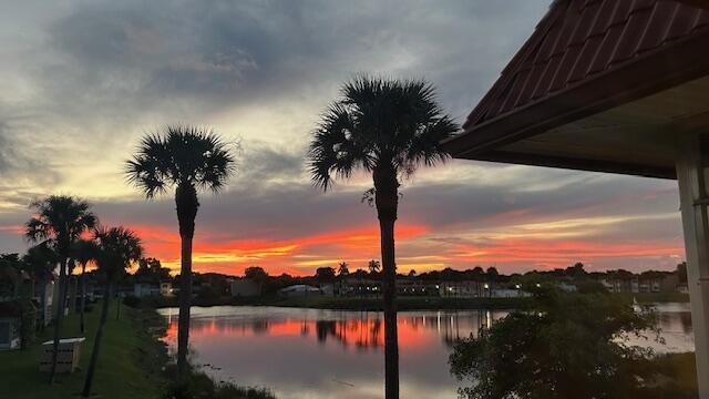 313 Lake Frances Dr