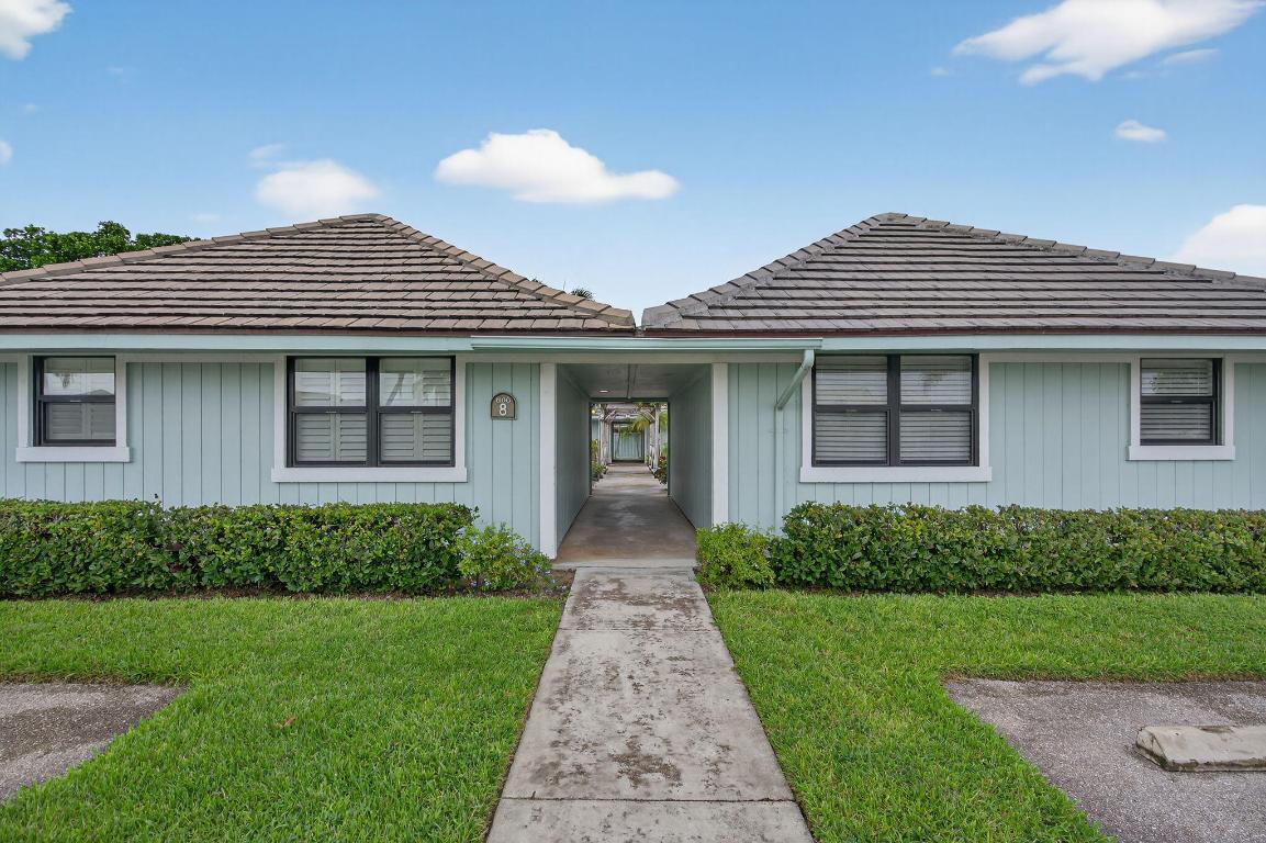 1127 E Seminole Ave #8a Jupiter, FL 33477