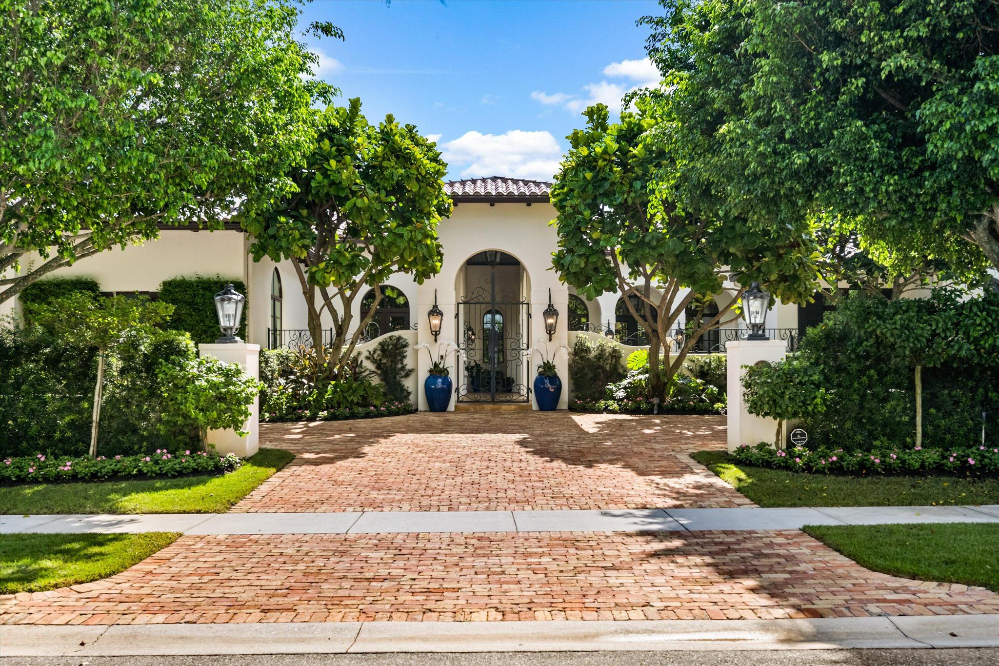 12446 Cypress Is Way