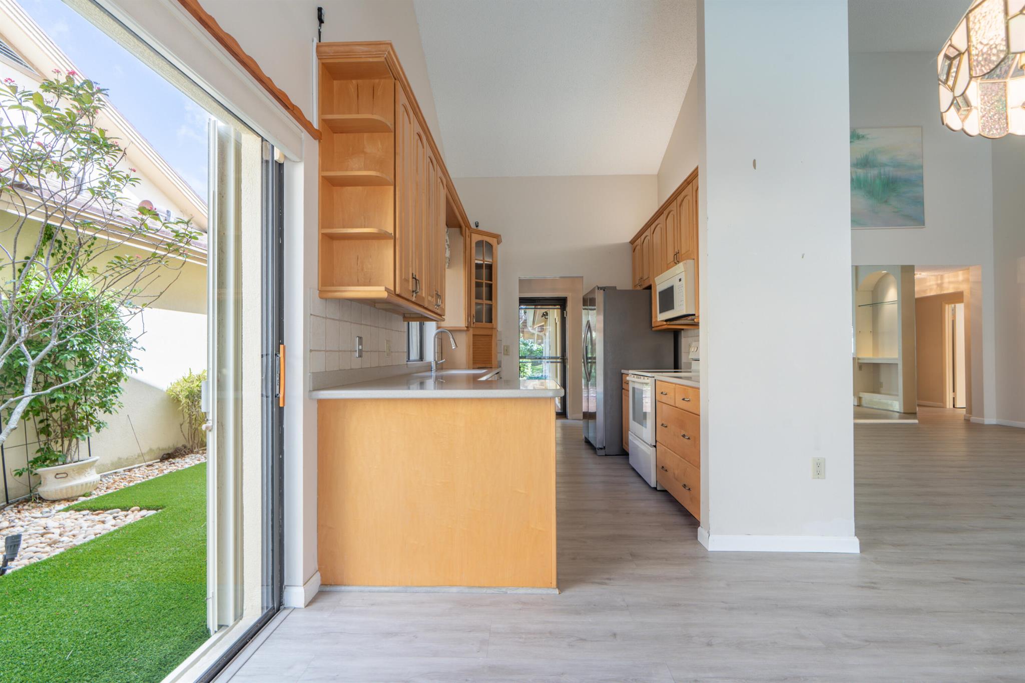 422 River Edge Rd Jupiter, FL 33477