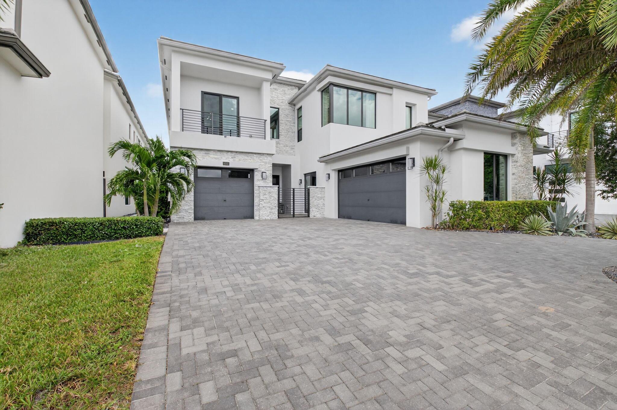9083 Benedetta Pl Boca Raton, FL 33496