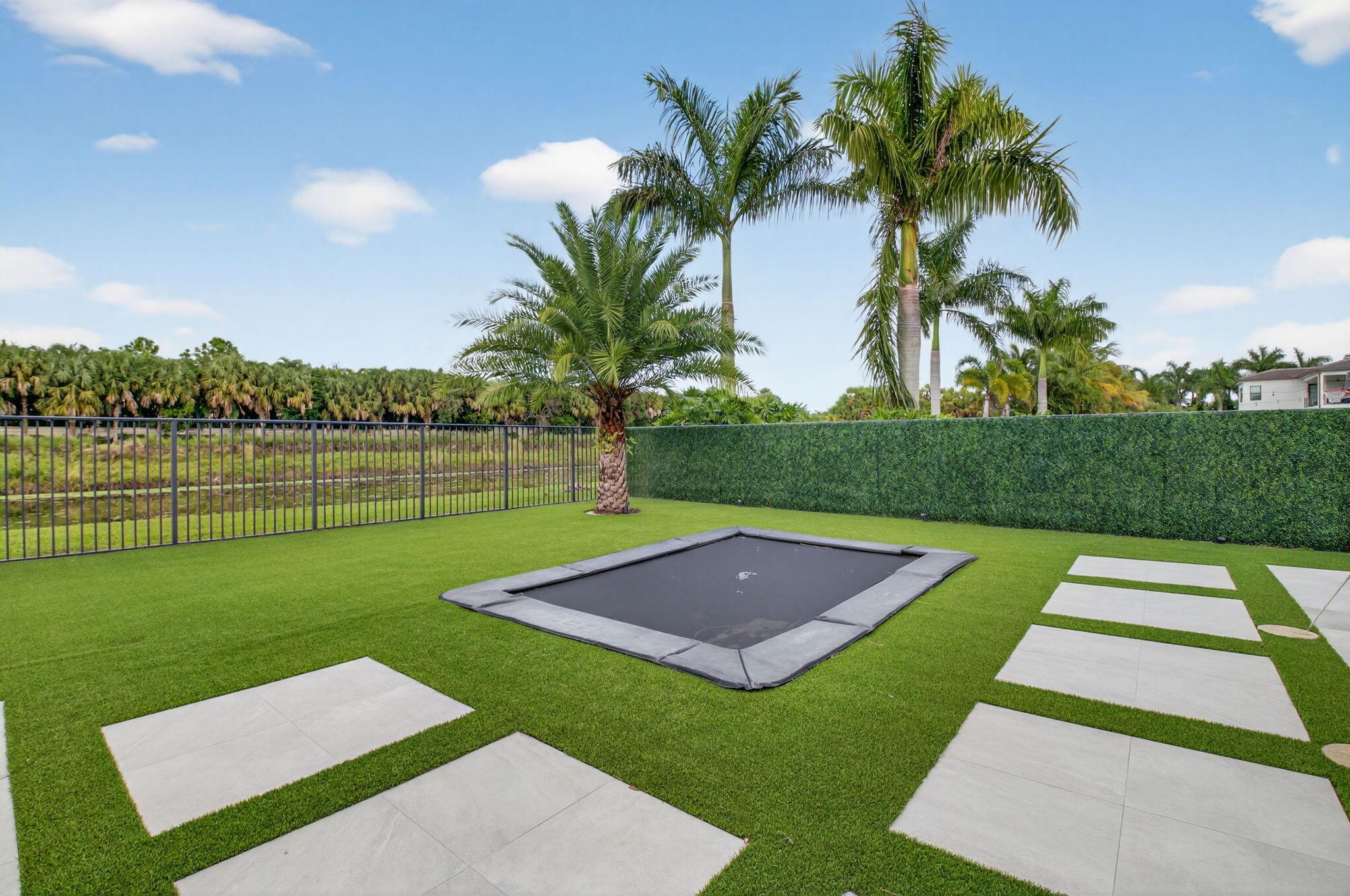 9083 Benedetta Pl Boca Raton, FL 33496