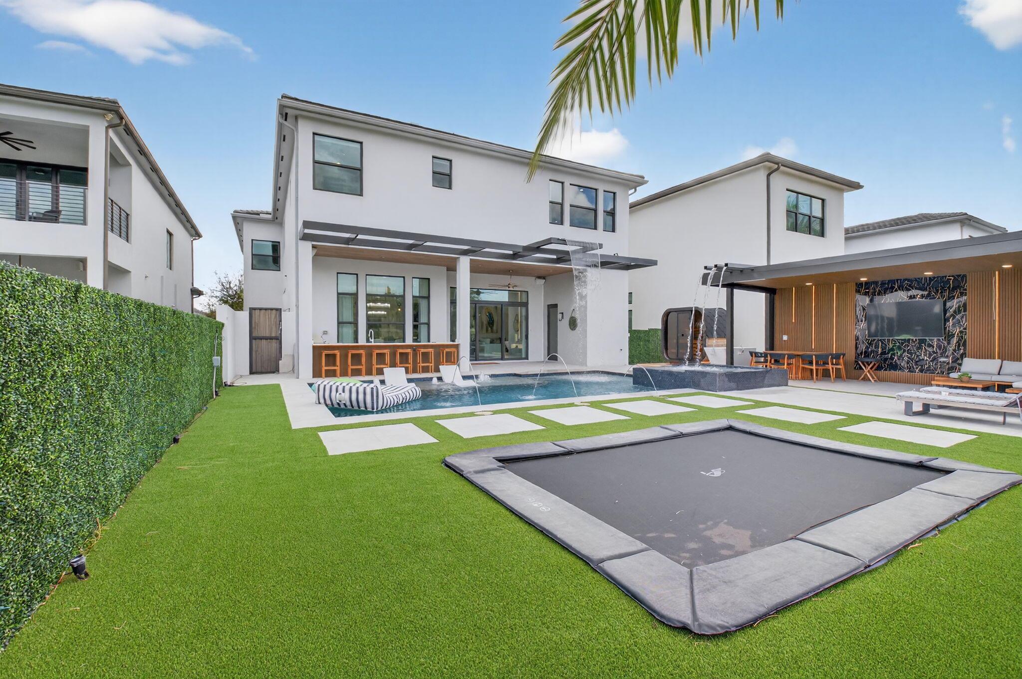 9083 Benedetta Pl Boca Raton, FL 33496