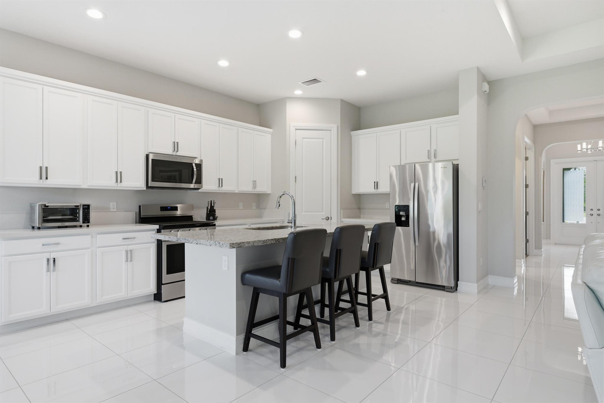 8275 Grand Prix Ln Boynton Beach, FL 33472