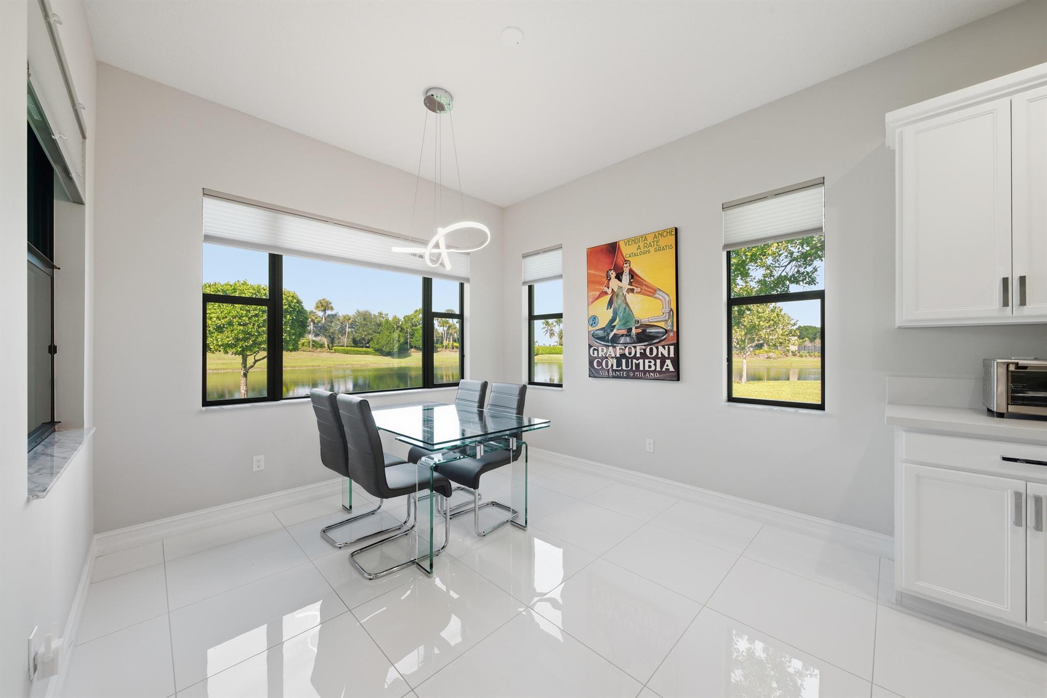 8275 Grand Prix Ln Boynton Beach, FL 33472