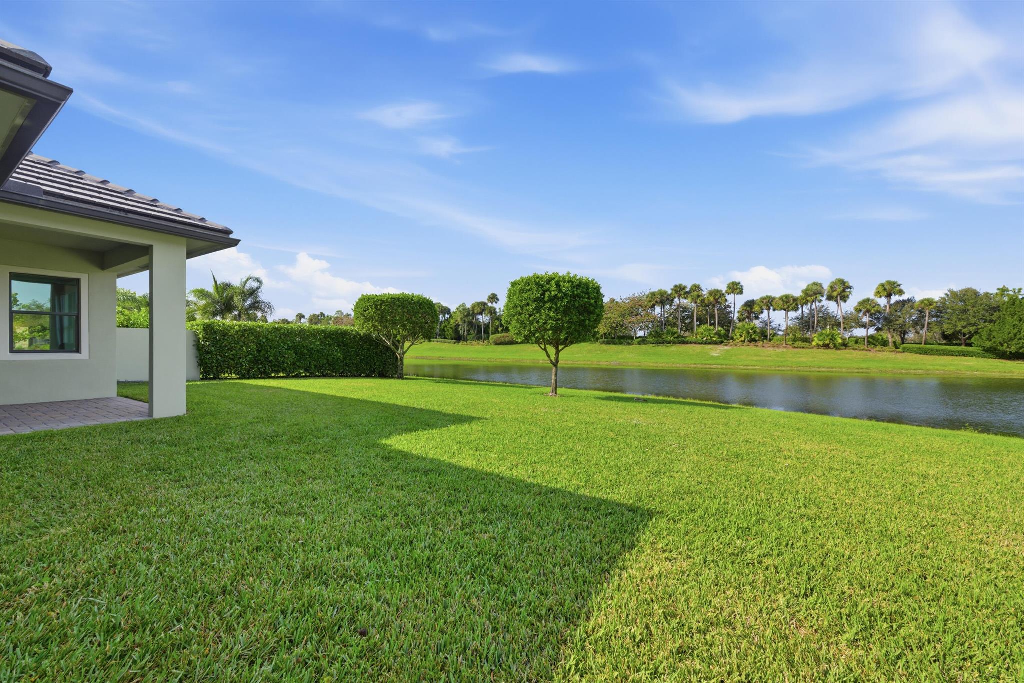 8275 Grand Prix Ln Boynton Beach, FL 33472
