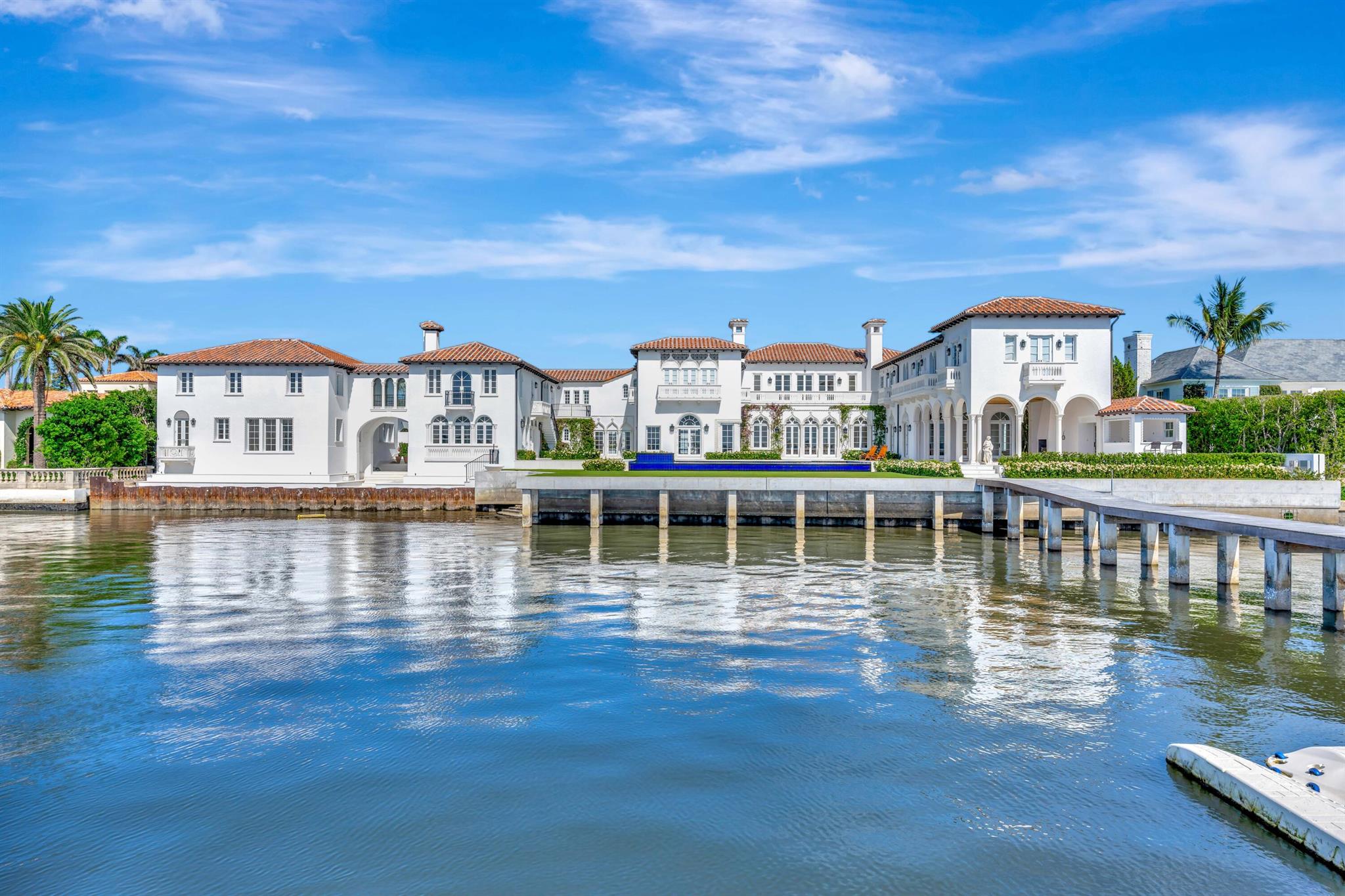 800 S County Rd Palm Beach, FL 33480