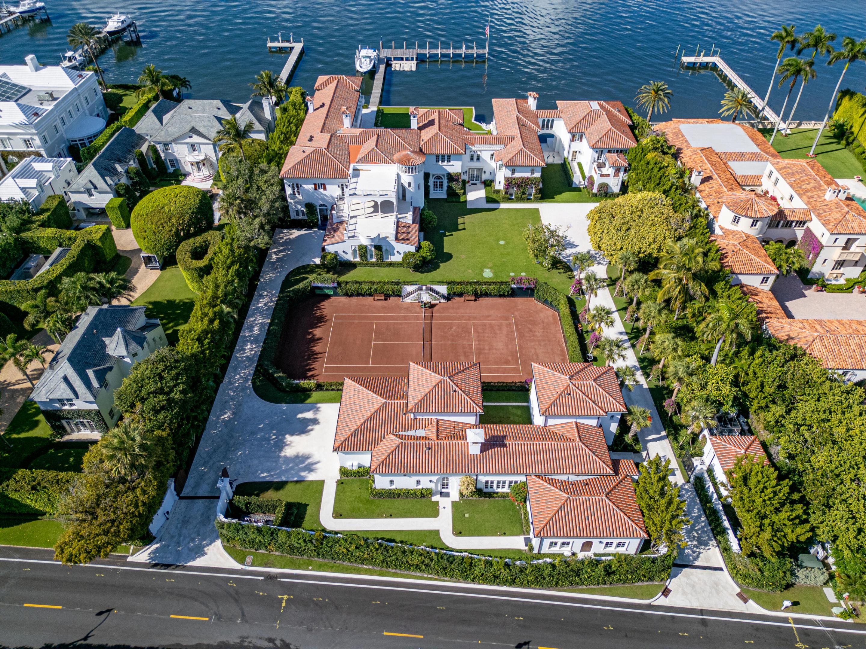 800 S County Palm Beach, FL 33480