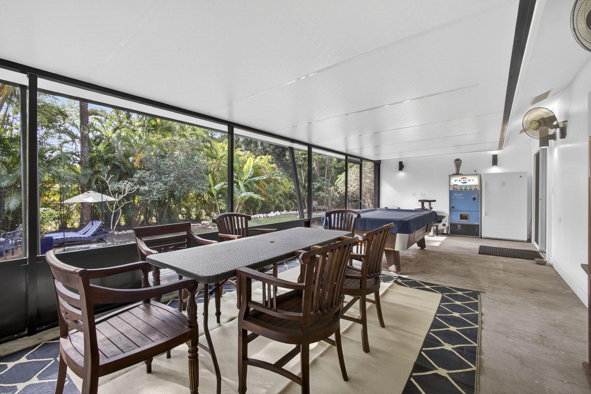 17152 W Sycamore Dr Loxahatchee, FL 33470