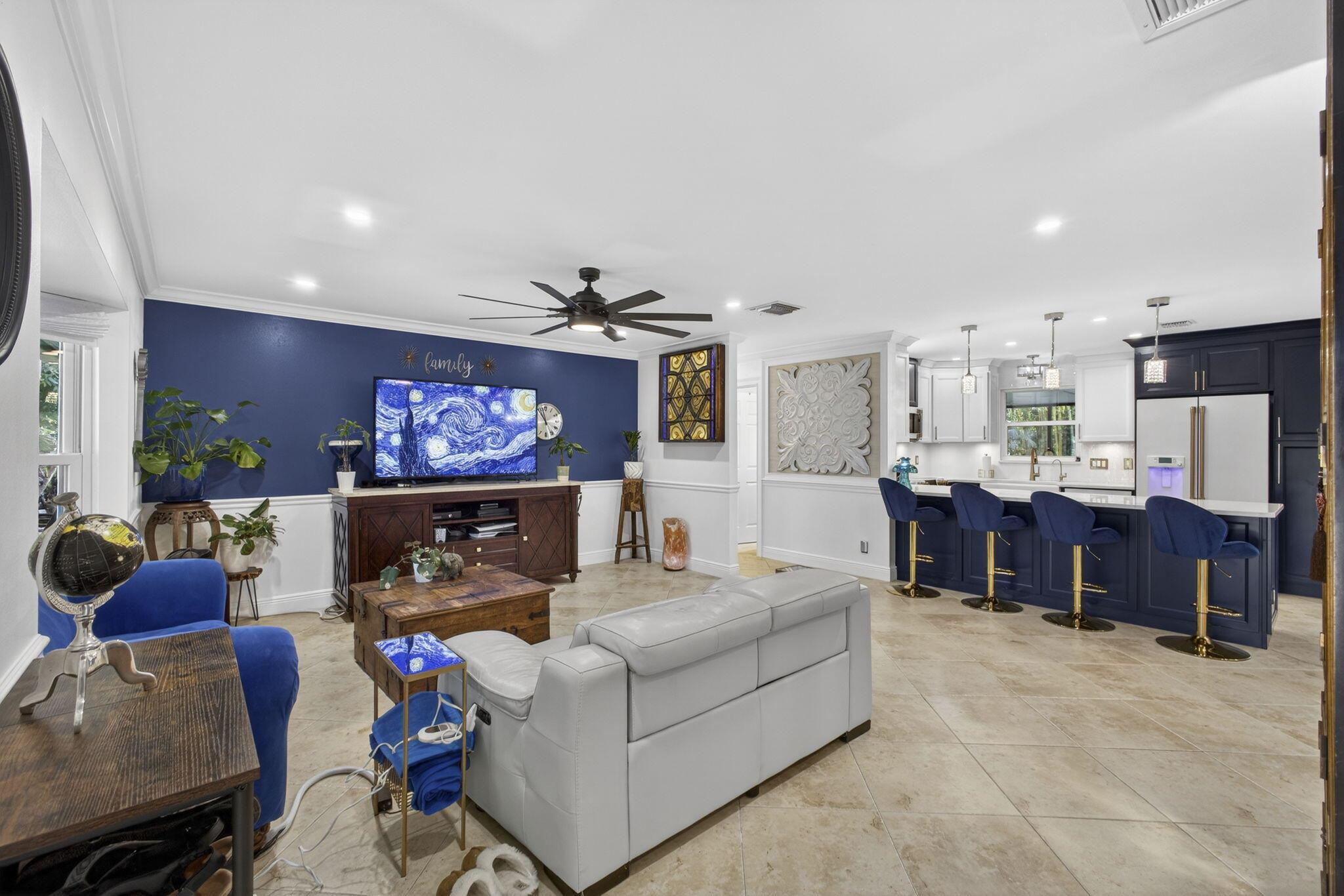 17152 W Sycamore Dr Loxahatchee, FL 33470