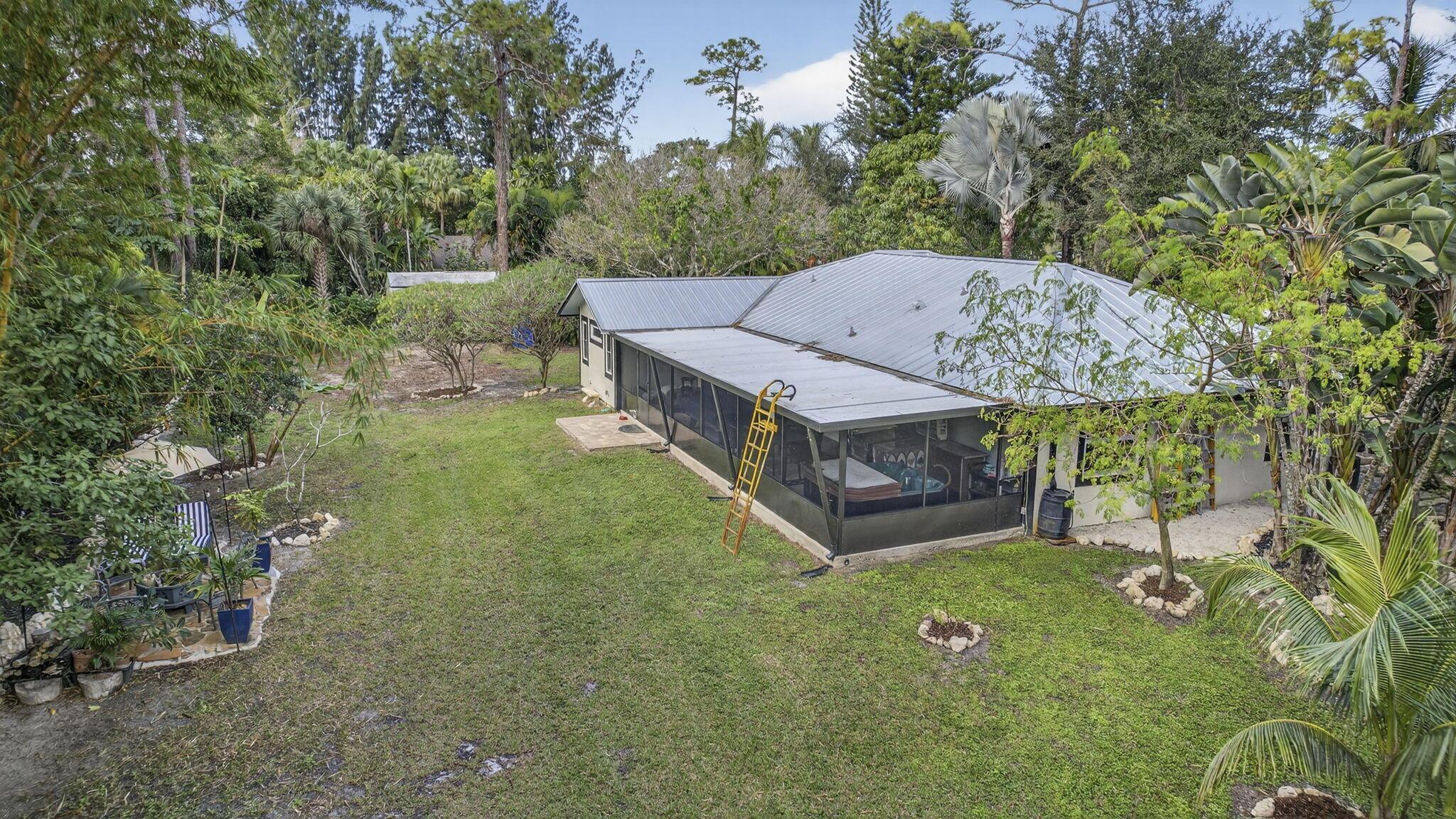 17152 W Sycamore Dr Loxahatchee, FL 33470