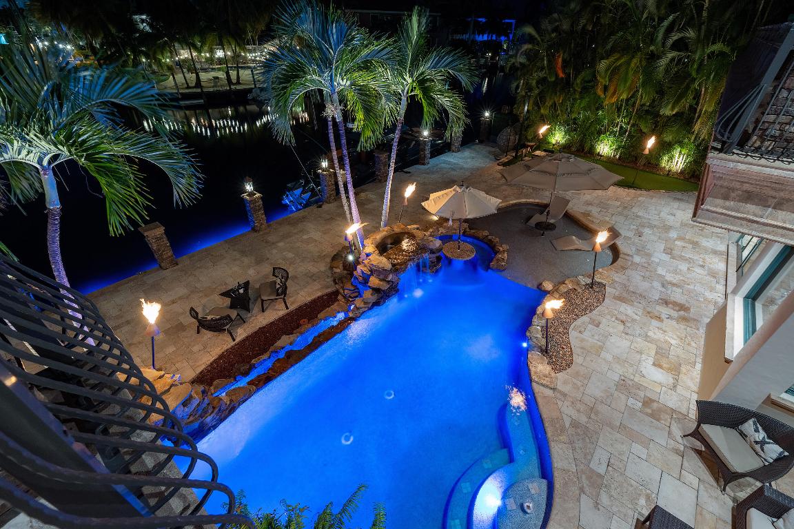 2325 NE 27th Lighthouse Point, FL 33064