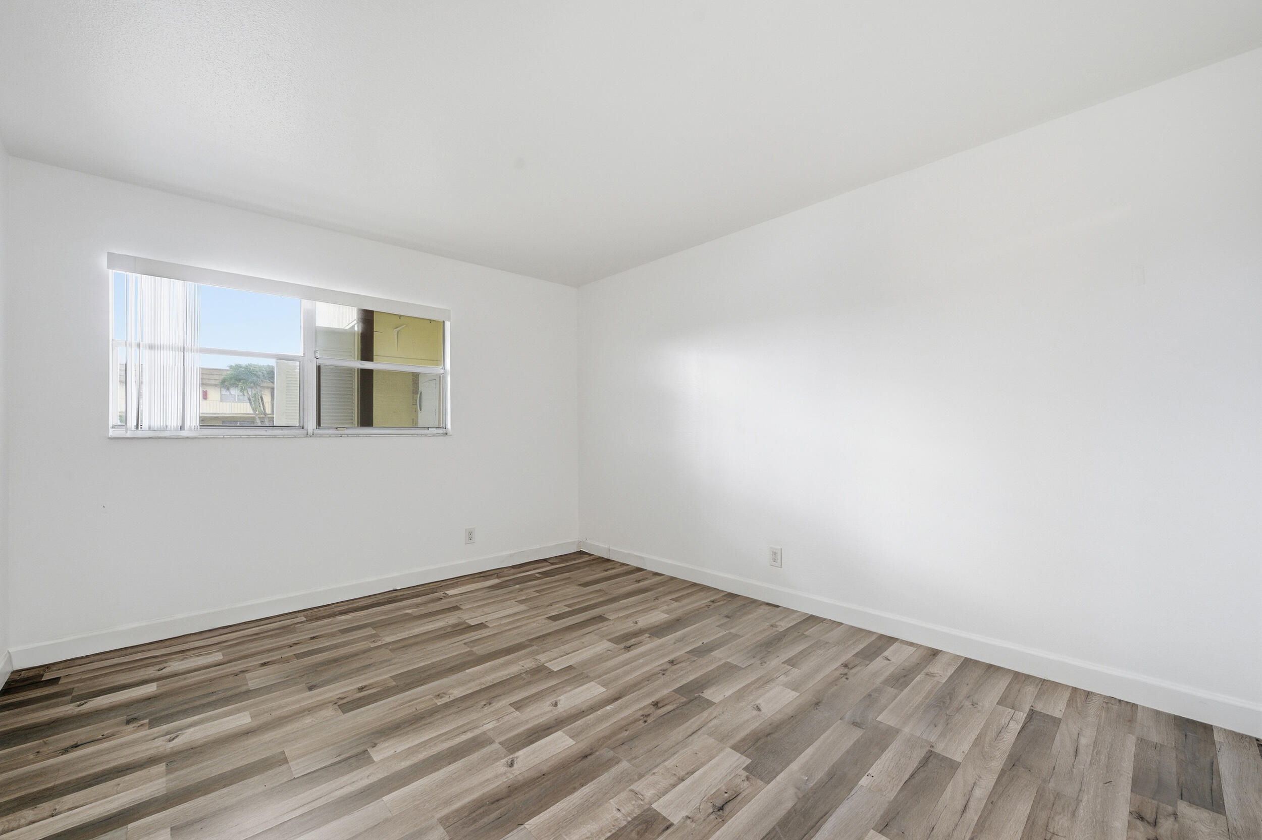 97 Saxony C Delray Beach, FL 33446