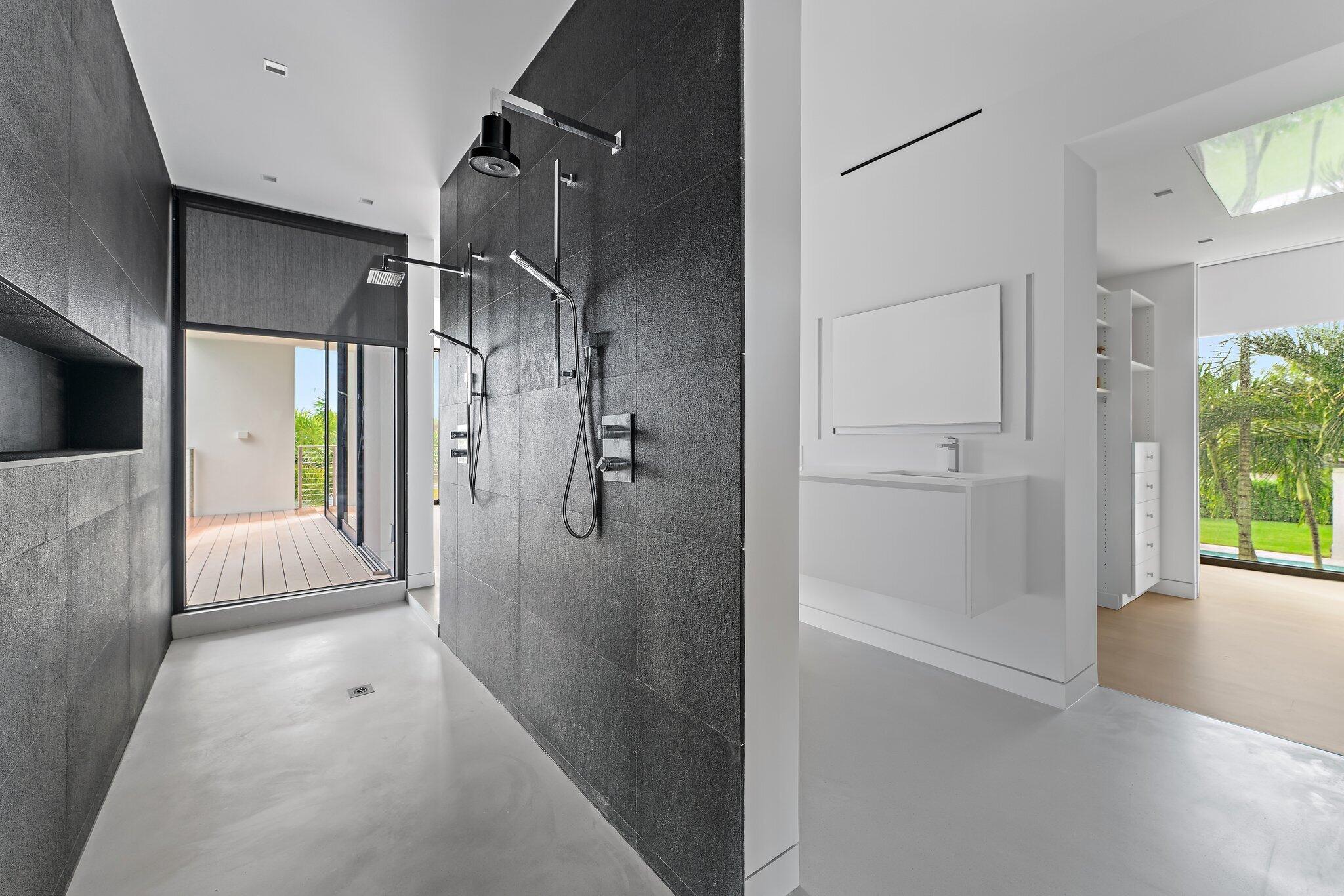 5706 Holly Jupiter, FL 33458