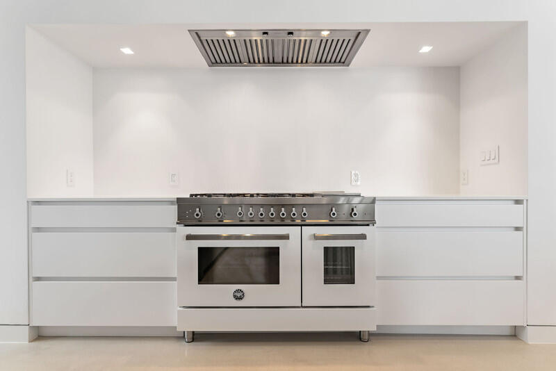 5706 Holly Jupiter, FL 33458