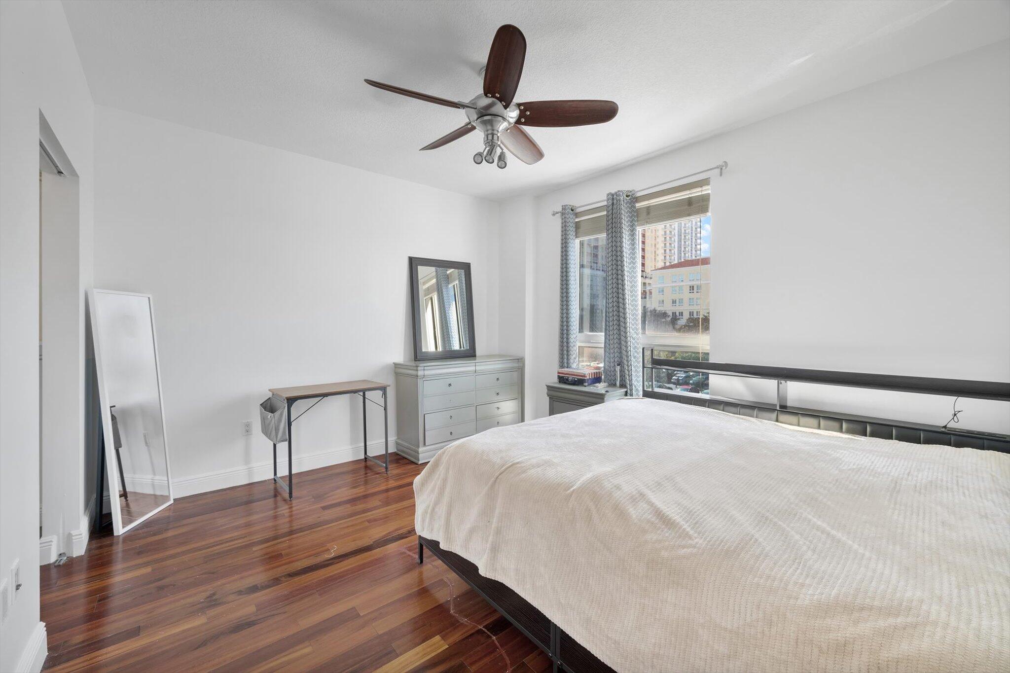 7270 SW 88th #B203 Miami, FL 33156