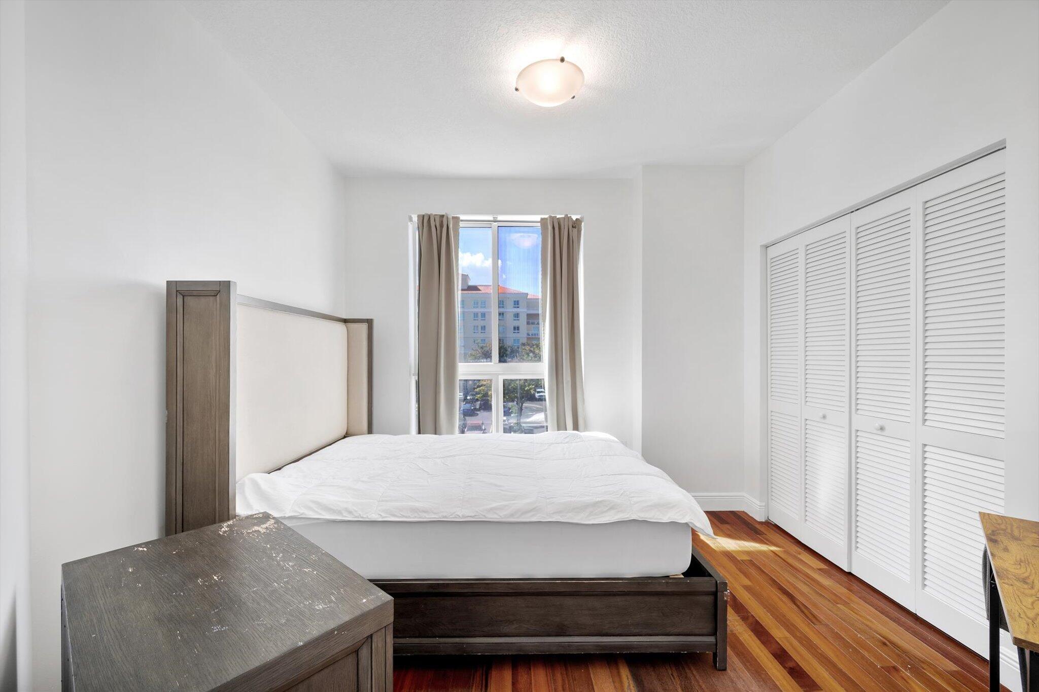 7270 SW 88th #B203 Miami, FL 33156