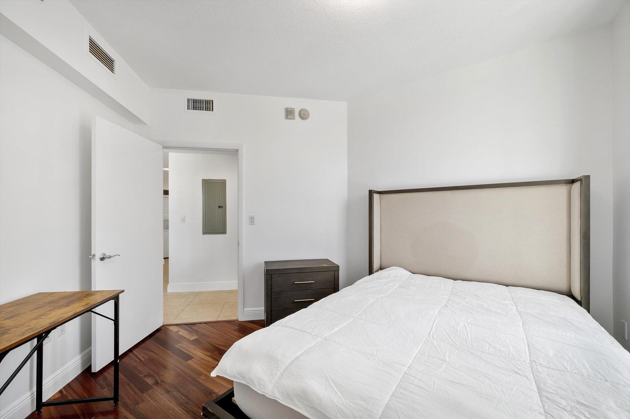 7270 SW 88th #B203 Miami, FL 33156