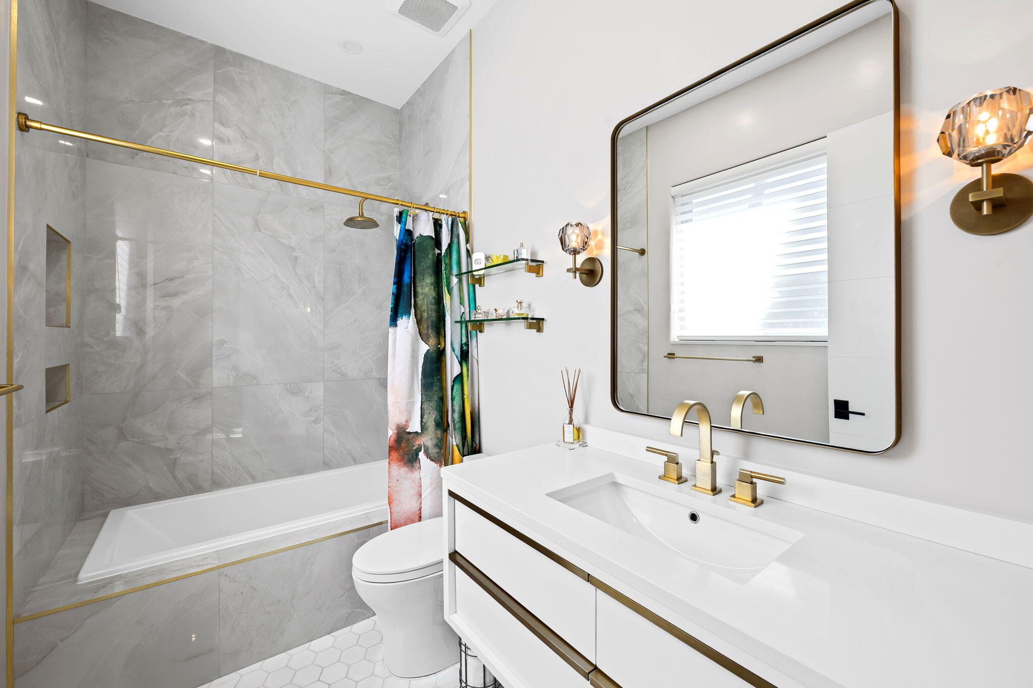 18338 Guardiann Boca Raton, FL 33496