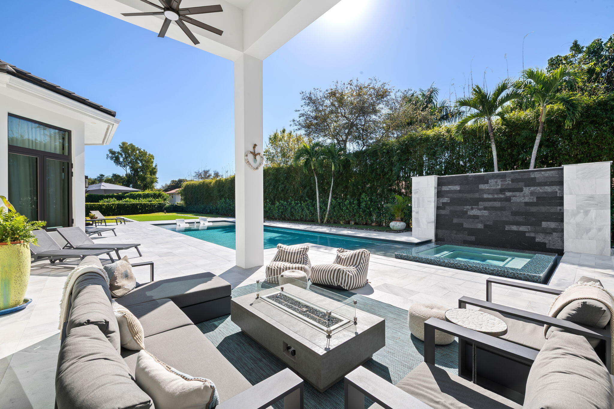 18338 Guardiann Boca Raton, FL 33496