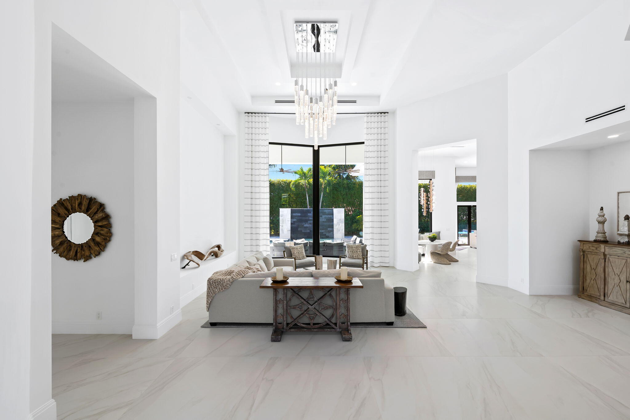 18338 Guardiann Boca Raton, FL 33496