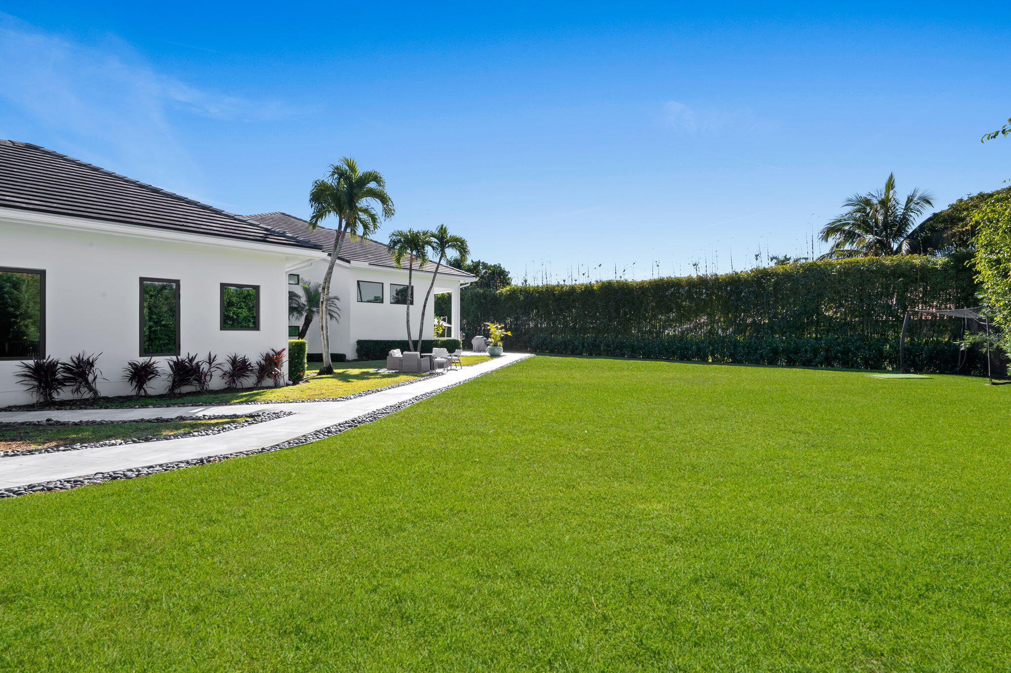 18338 Guardiann Boca Raton, FL 33496