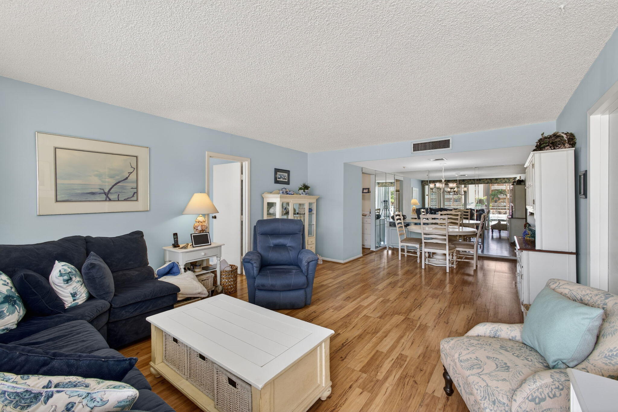 336 Golfview #207 North Palm Beach, FL 33408