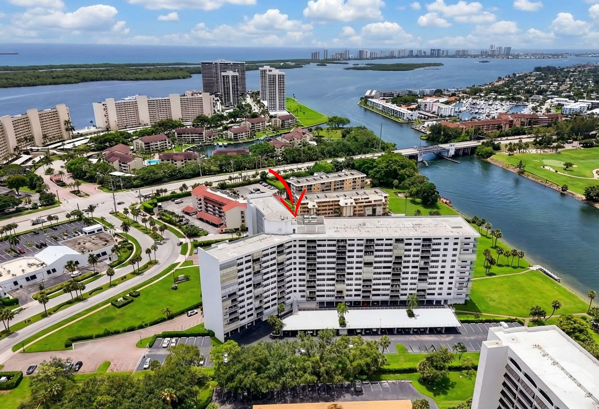 336 Golfview #207 North Palm Beach, FL 33408