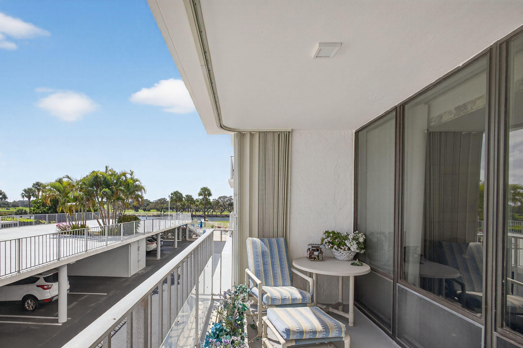 336 Golfview #207 North Palm Beach, FL 33408