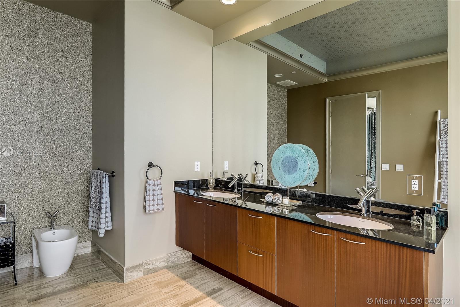 16001 Collins Ave #3404 Sunny Isles Beach, FL 33160