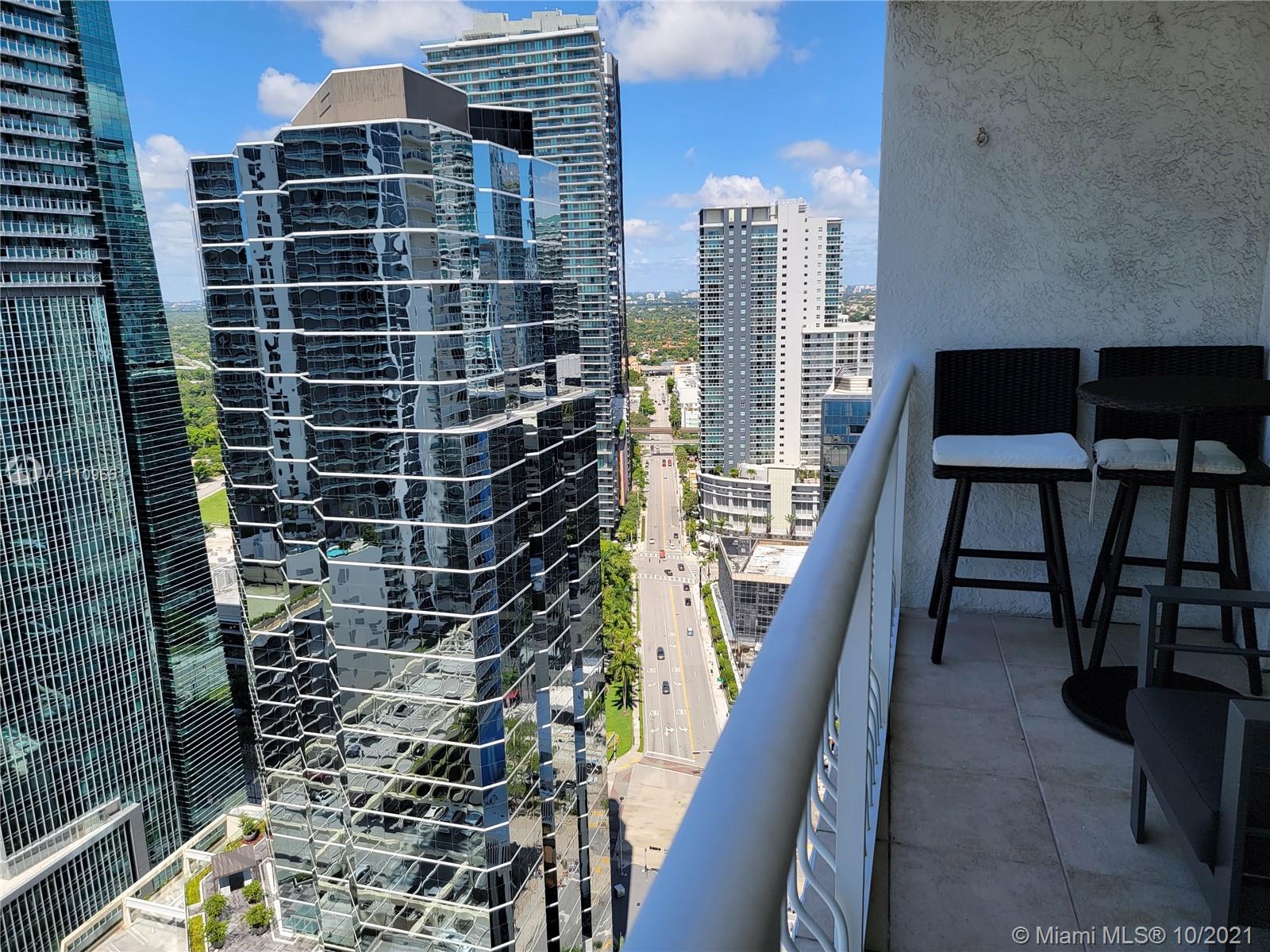 1200 Brickell Bay Dr #3515, Miami, FL 33131